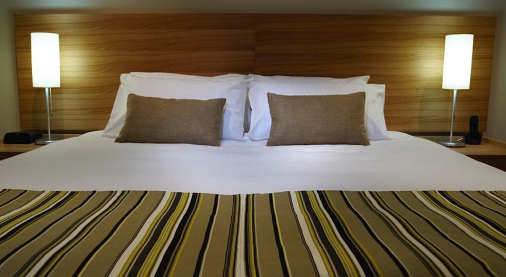 เควสท์ สการ์โบโรจ์ อพาร์ตเมนท์ Aparthotel เพิร์ท ภายนอก รูปภาพ